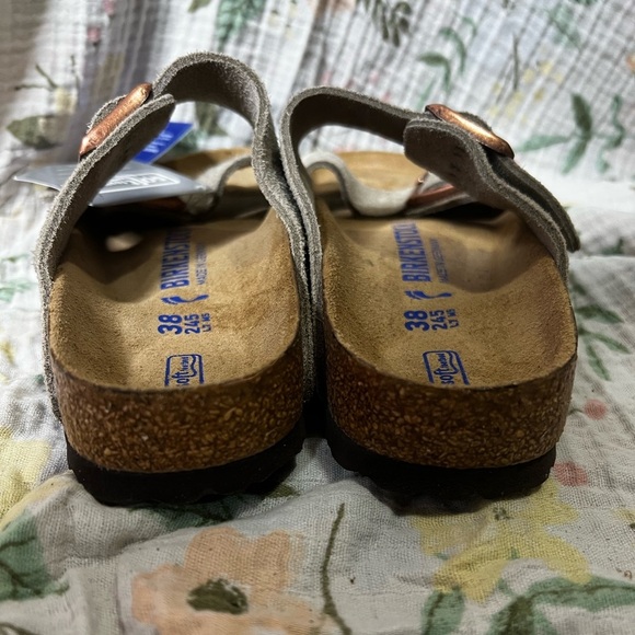 Birkenstock Suede Arizona Taupe Sandals Women’s Size EU 38 US 7/7.5 - Picture 4 of 7